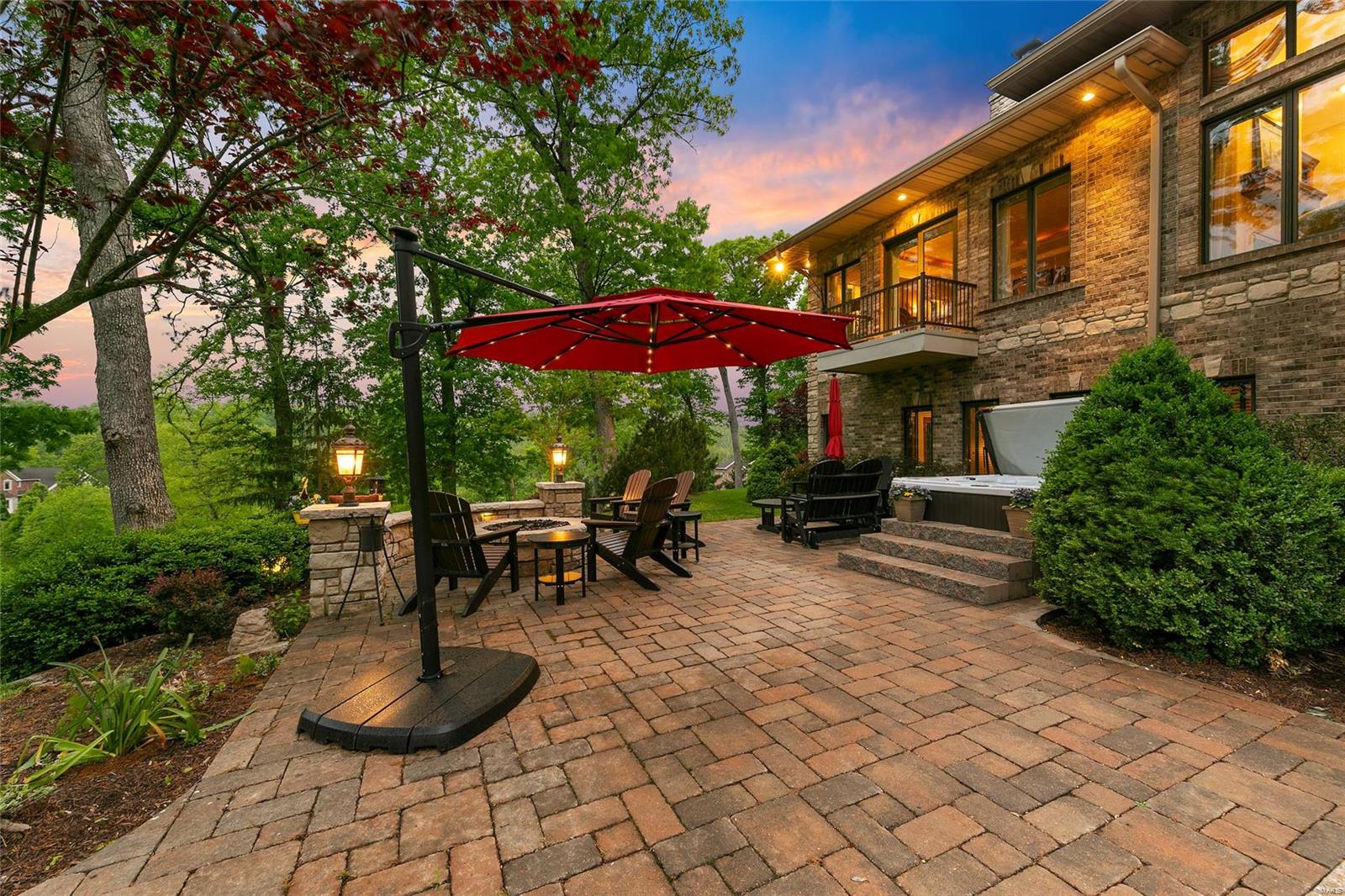 Summit Estate - Residential