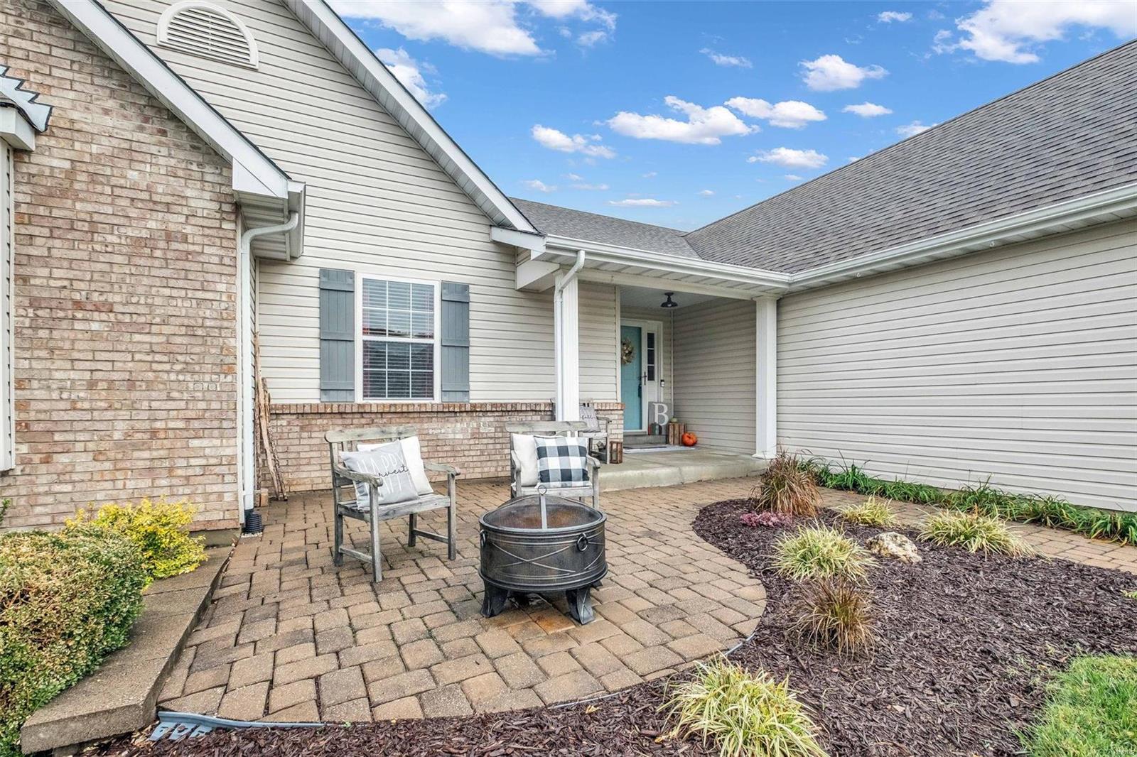 Imperial, Missouri 63052, United States, 4 Bedrooms Bedrooms, ,3 BathroomsBathrooms,Residential,Pending,35252