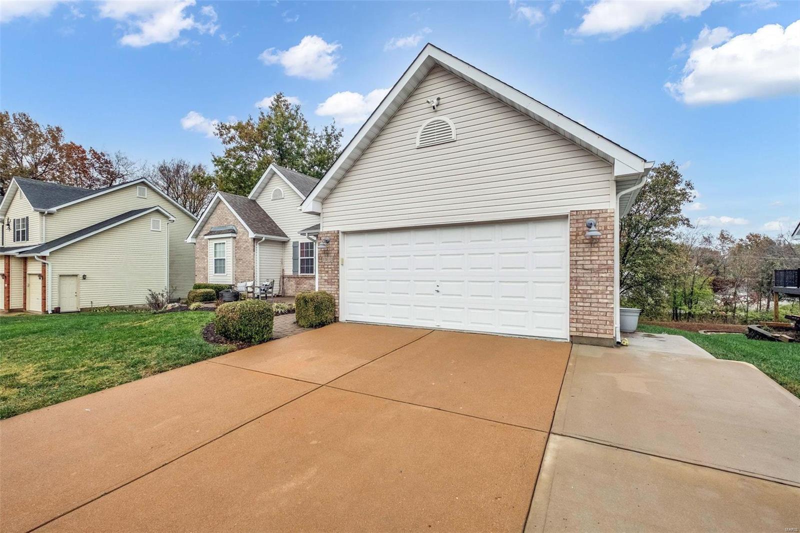 Imperial, Missouri 63052, United States, 4 Bedrooms Bedrooms, ,3 BathroomsBathrooms,Residential,Pending,35252