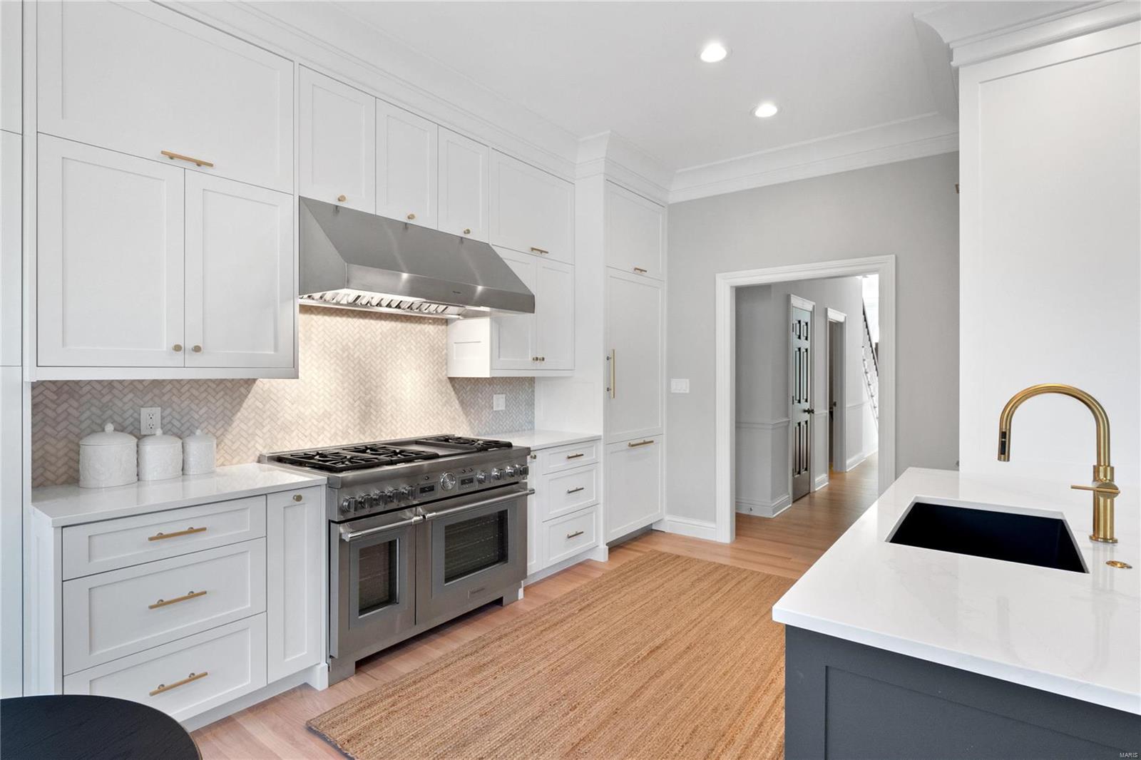 Commons Condo Ph Ii The - Residential