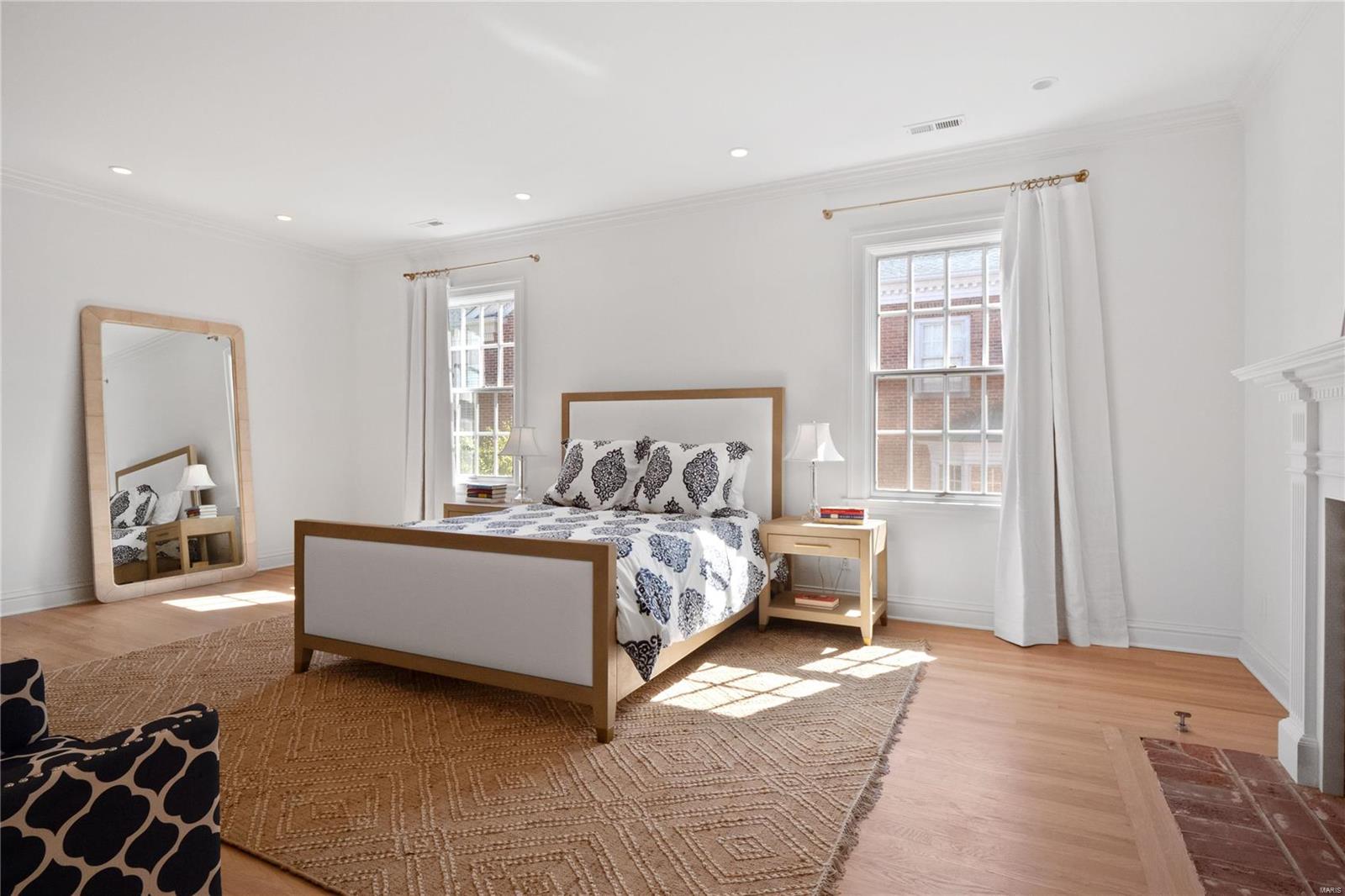 Commons Condo Ph Ii The - Residential