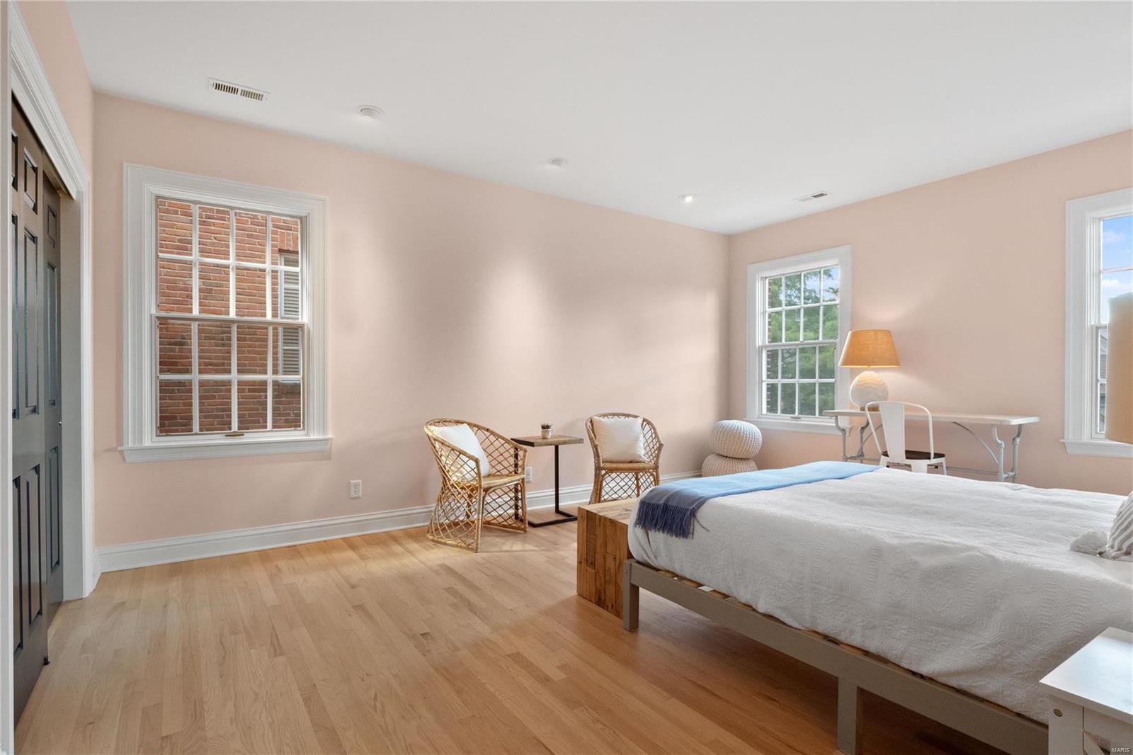 Commons Condo Ph Ii The - Residential