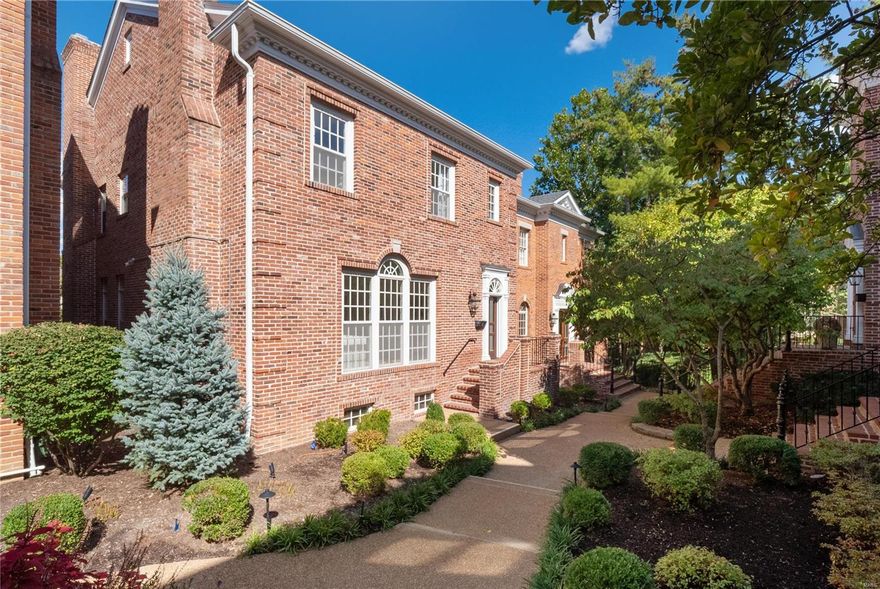 Experience the epitome of luxury living in a vibrant & convenient location in the heart of Clayton. This stunning fully-renovated townhome features 4 beds & 3.5 baths. Step inside & be greeted by an abundance of Natural Light that fills the Open-Concept living spaces. The stunning hardwood floors flow seamlessly throughout, enhancing the bright & airy atmosphere.
No detail was overlooked in the renovation of this home. High-end finishes throughout add elegance to every room. The Open kitchen boasts Top-Of-The-Line appliances, sleek countertops, & ample storage space, making it a chef's dream. Exquisite millwork in comfortable hearth room opens to private deck.
Spacious master bed & en-suite are perfection, & 3 vented gas fireplaces make for a cozy winter nest.
The beautifully landscaped brick building sits on a quiet street providing a serene setting in a prime location, just steps from Clayton's finest shopping and dining. Convenient oversized 2-car garage direct access to LL. Location: End Unit