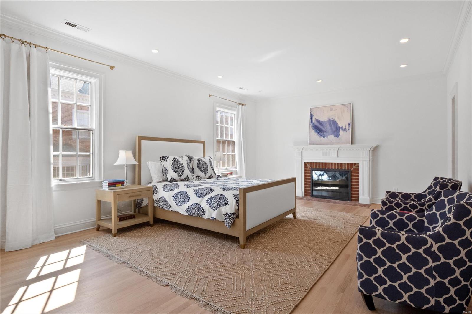 Commons Condo Ph Ii The - Residential