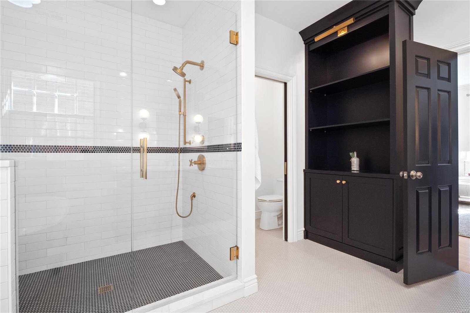 Commons Condo Ph Ii The - Residential