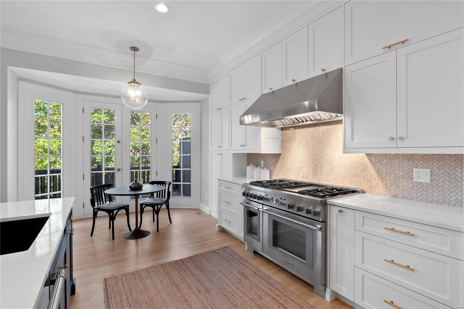 Commons Condo Ph Ii The - Residential