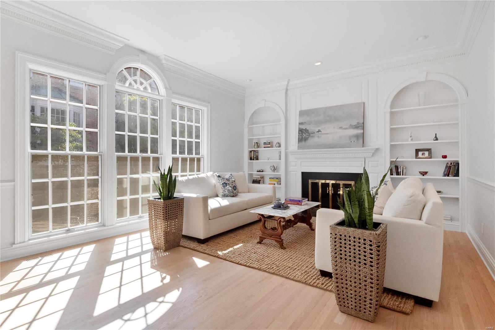 Commons Condo Ph Ii The - Residential