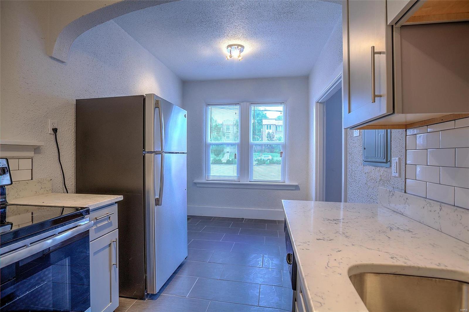 West Forsyth Place - Residential Income