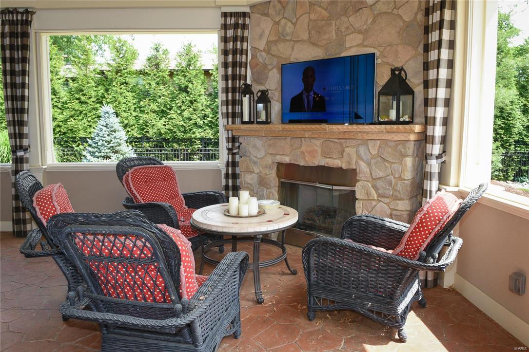 Thornhill Estates 6 - Residential