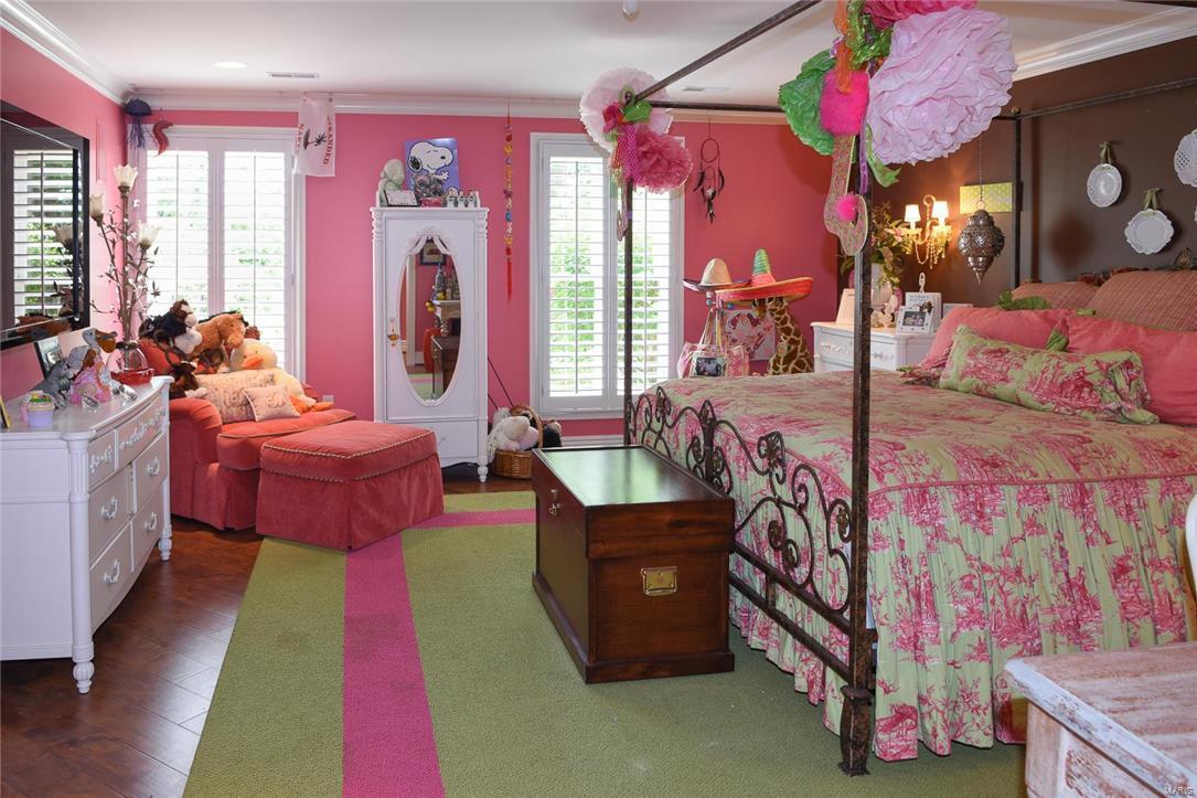 Thornhill Estates 6 - Residential