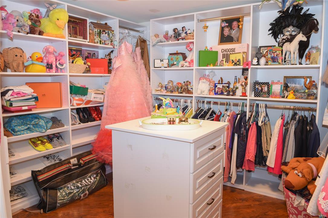 Thornhill Estates 6 - Residential