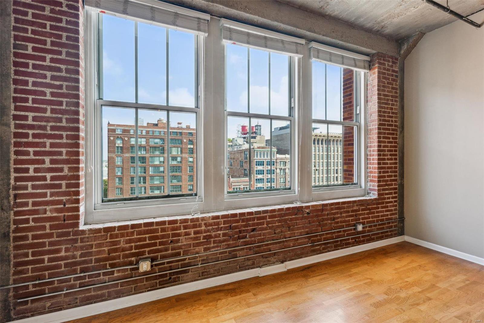 Annex Lofts Condo - Residential