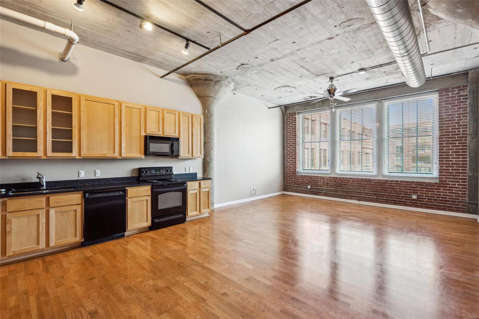 Annex Lofts Condo - Residential