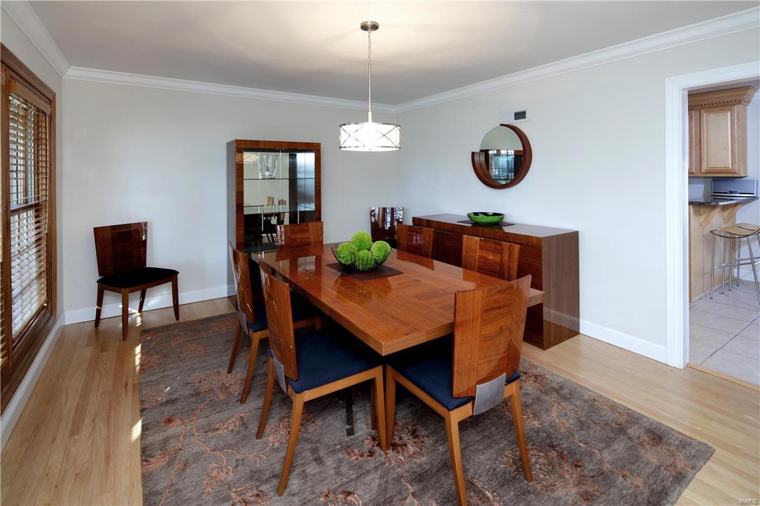 Ladue Estates - Residential