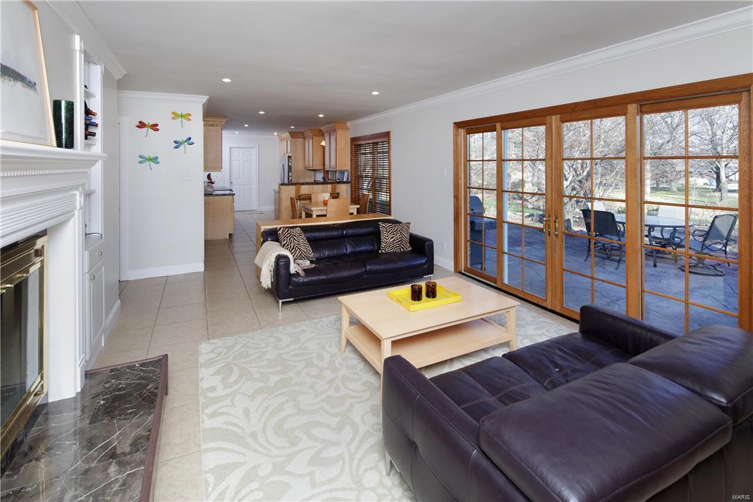 Ladue Estates - Residential