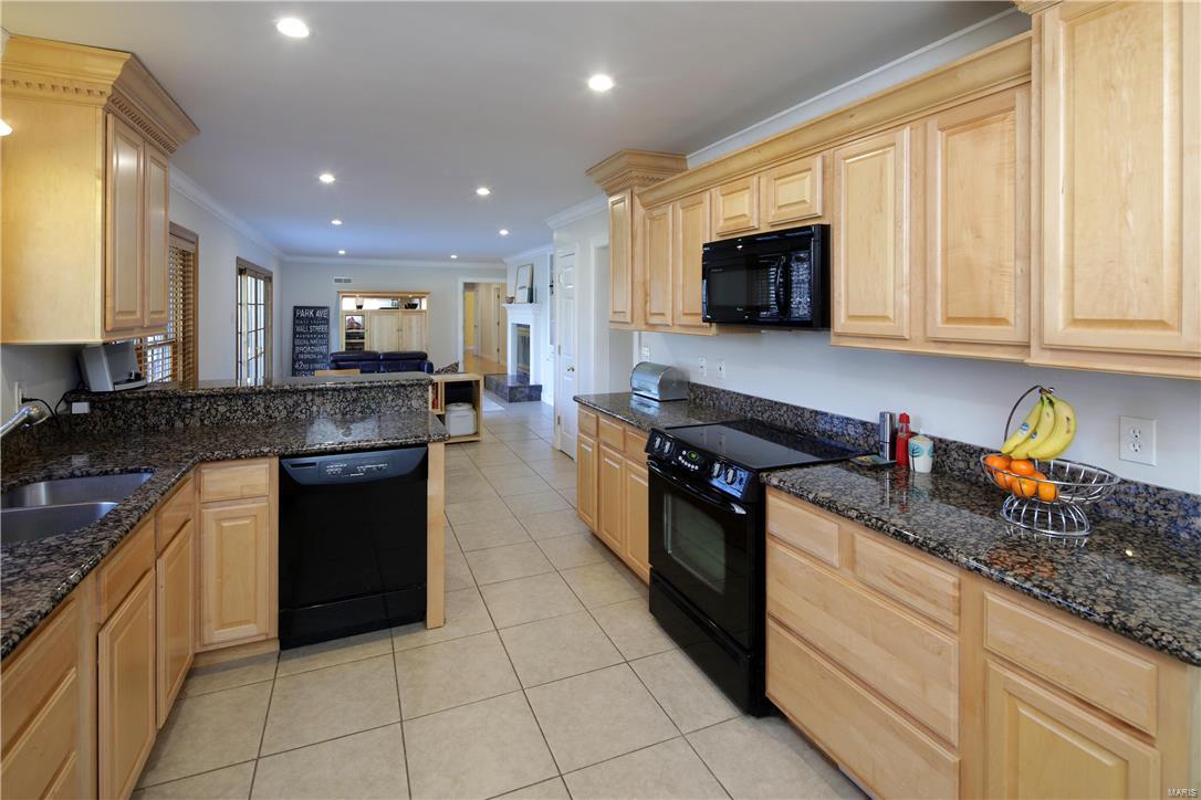 Ladue Estates - Residential