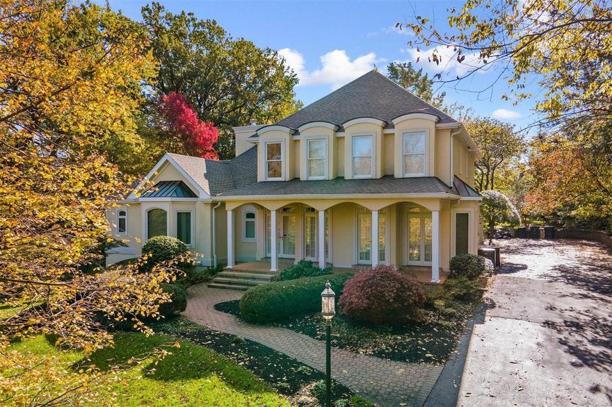 Don’t miss the opportunity to add your personal touch and updates to this 1 ½ story Frontenac home situated on a larger lot within the Ladue School District. Main floor primary suite features 2 walk-in closets and a bathroom with double sinks, jet tub, and separate shower. The great room boasts a vaulted ceiling, gas fireplace, and built-in cabinetry. Convenient first floor laundry room. 2 bedrooms with a Jack and Jill bath located on the 2nd floor as well as an office that could be a 4th bedroom.  Additional 1200 square feet of living space in the walk-out lower level, including a full bath. 2 large patios overlook the private backyard.