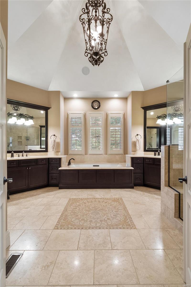 Georgian Acres - Residential