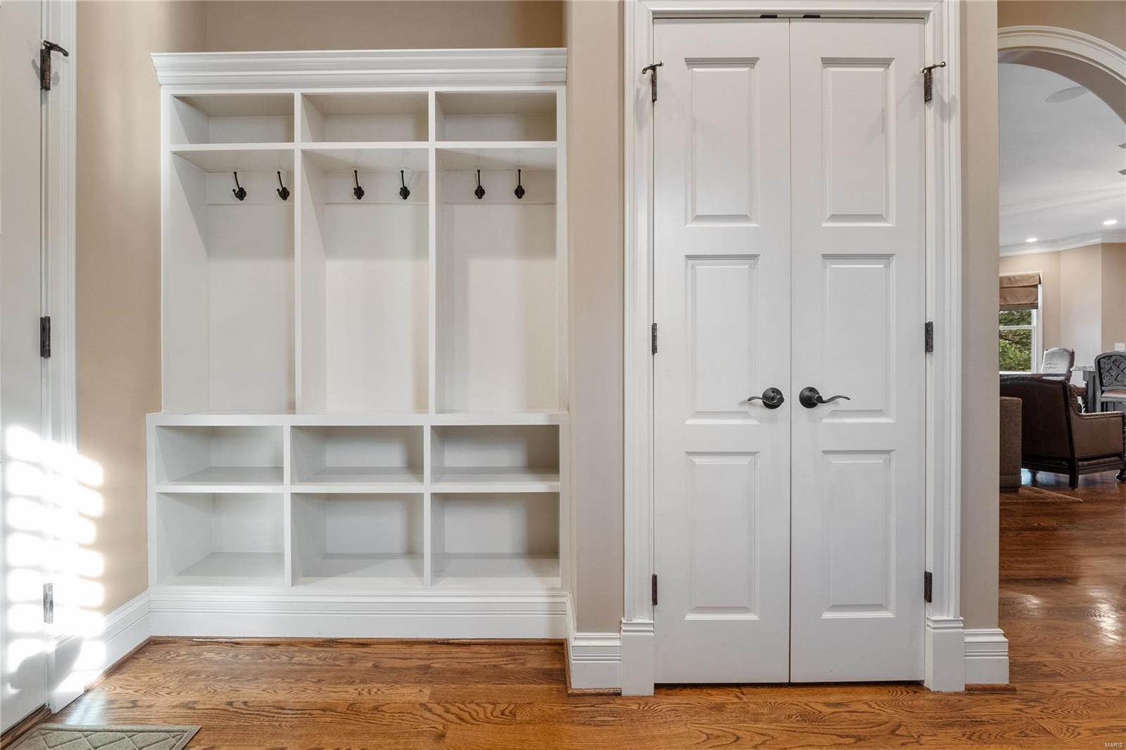 Georgian Acres - Residential