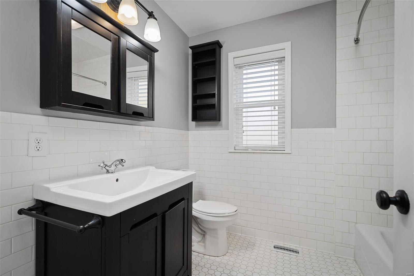 Mc Cormick Tr - Residential
