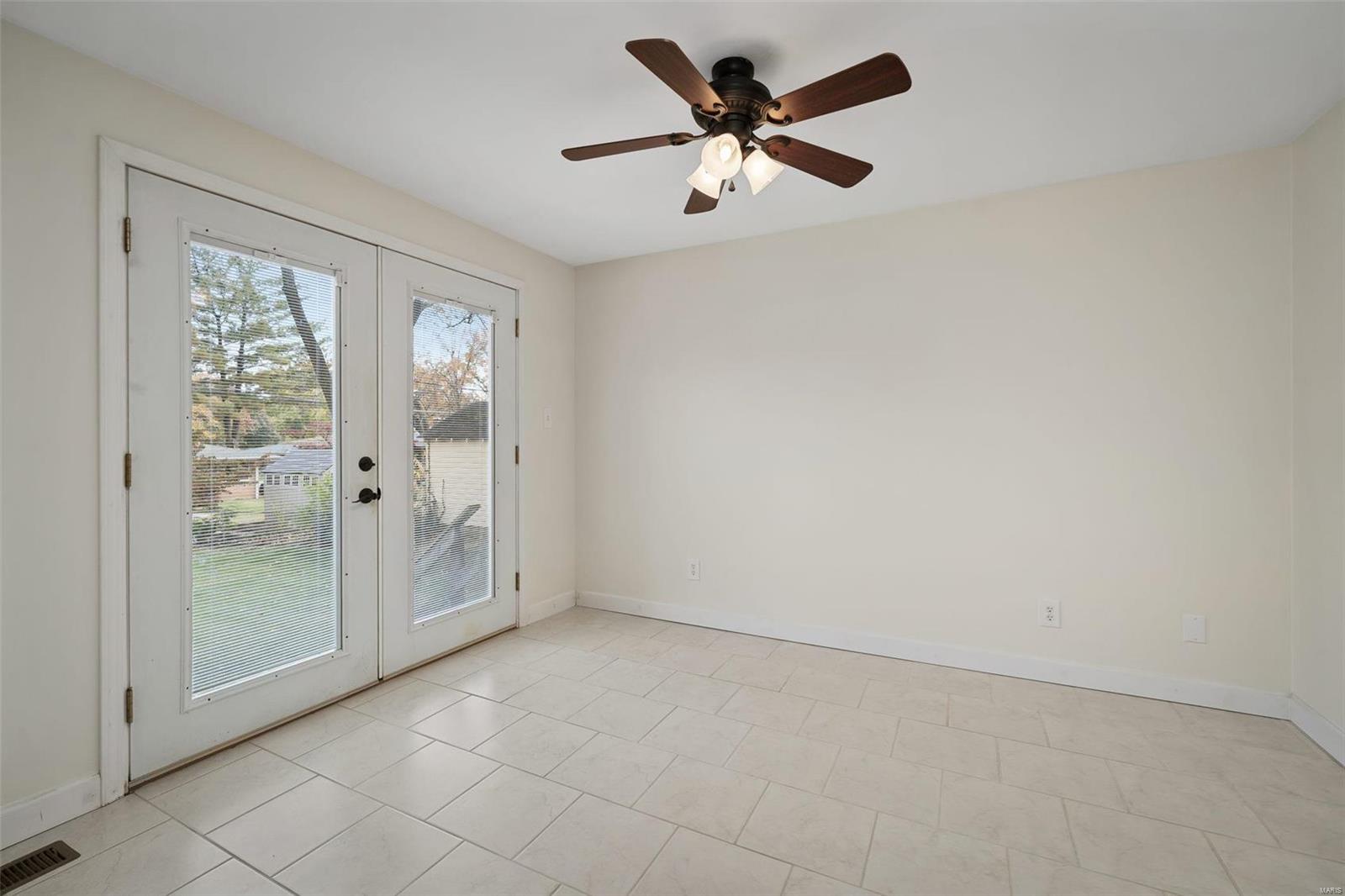 Mc Cormick Tr - Residential