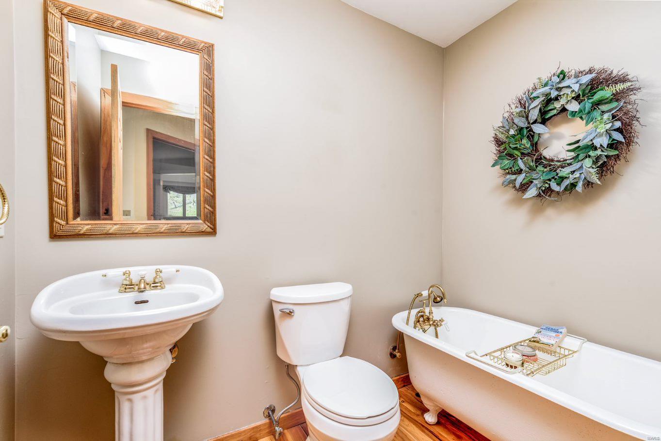 Windsor Forest 2 - Residential