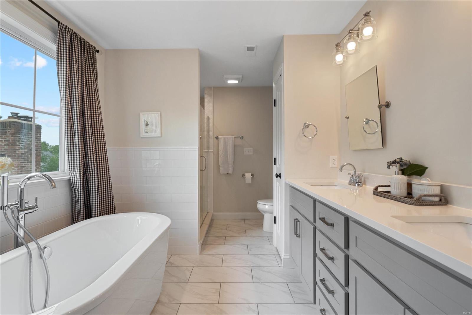 Girard Place - Residential