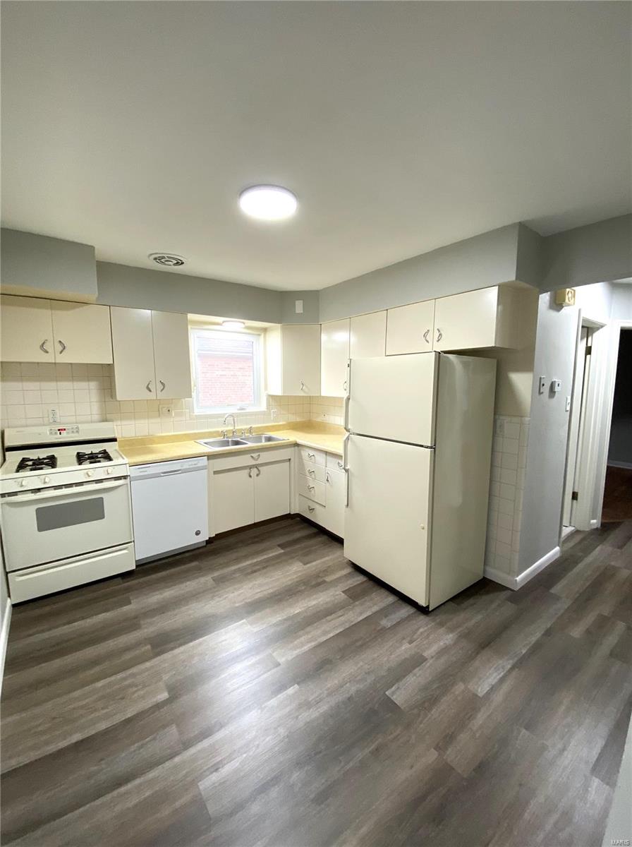 Malvina Place - Residential Lease