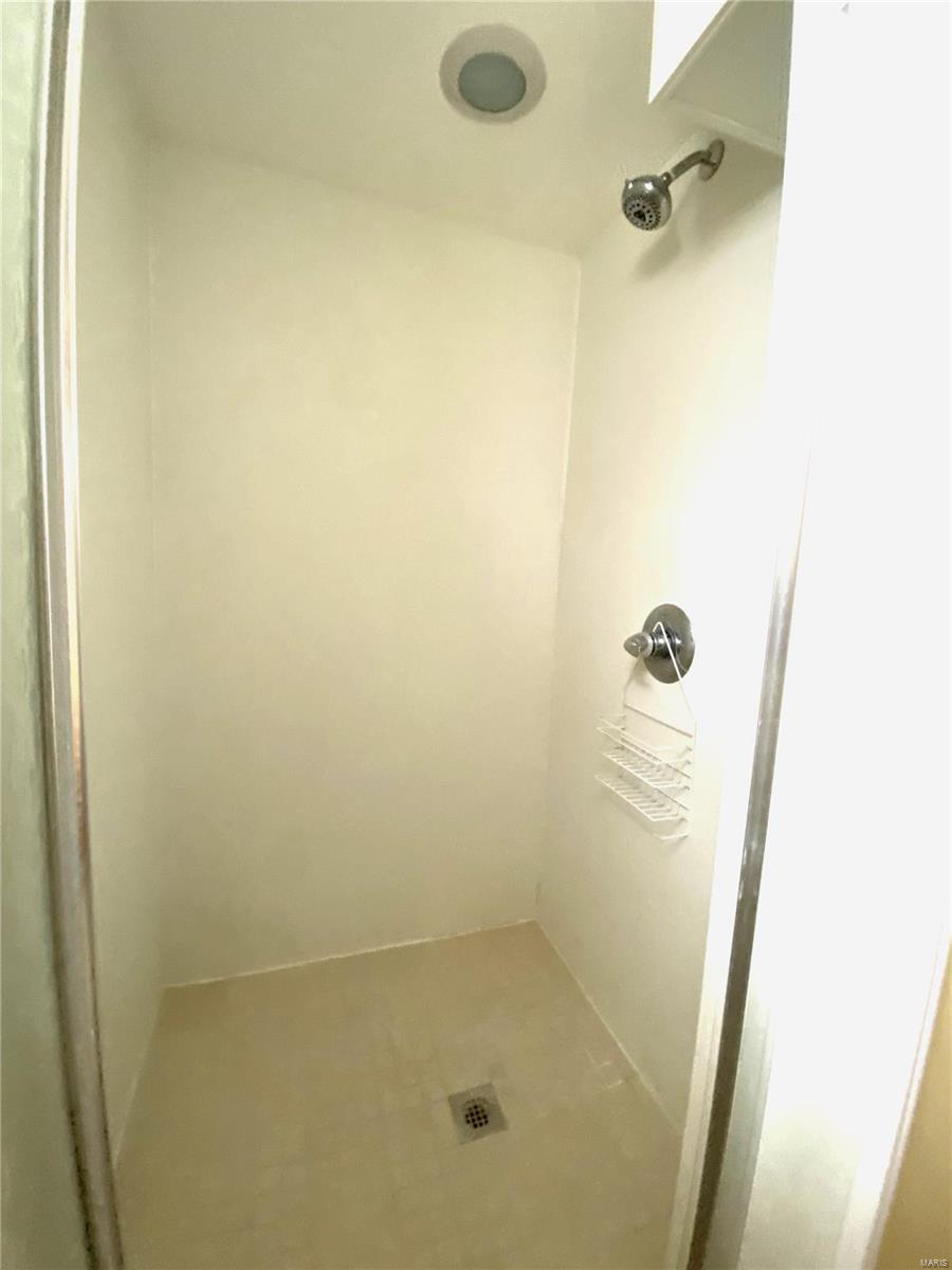 Malvina Place - Residential Lease