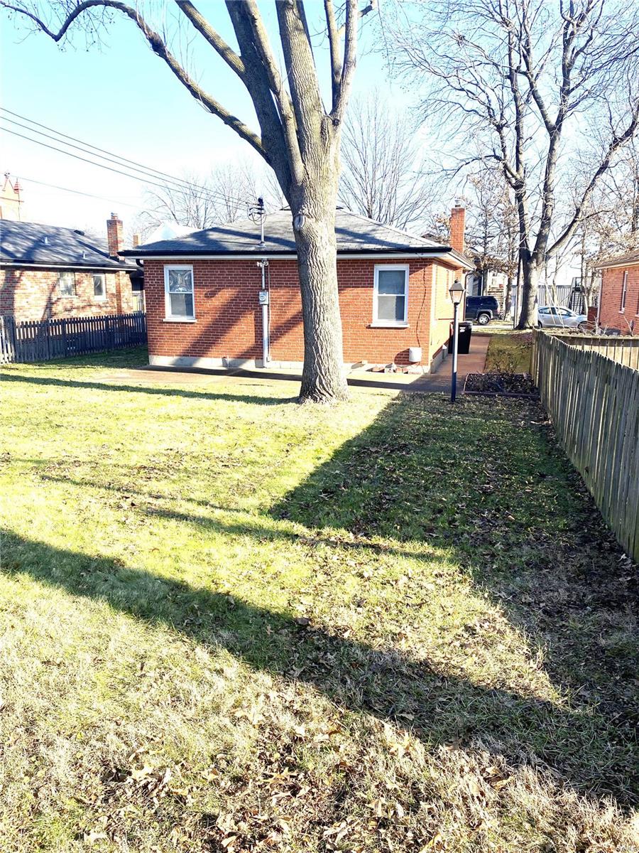 Malvina Place - Residential Lease