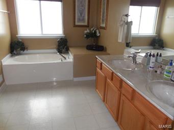 Kings Crossing Phase II - Residential Lease