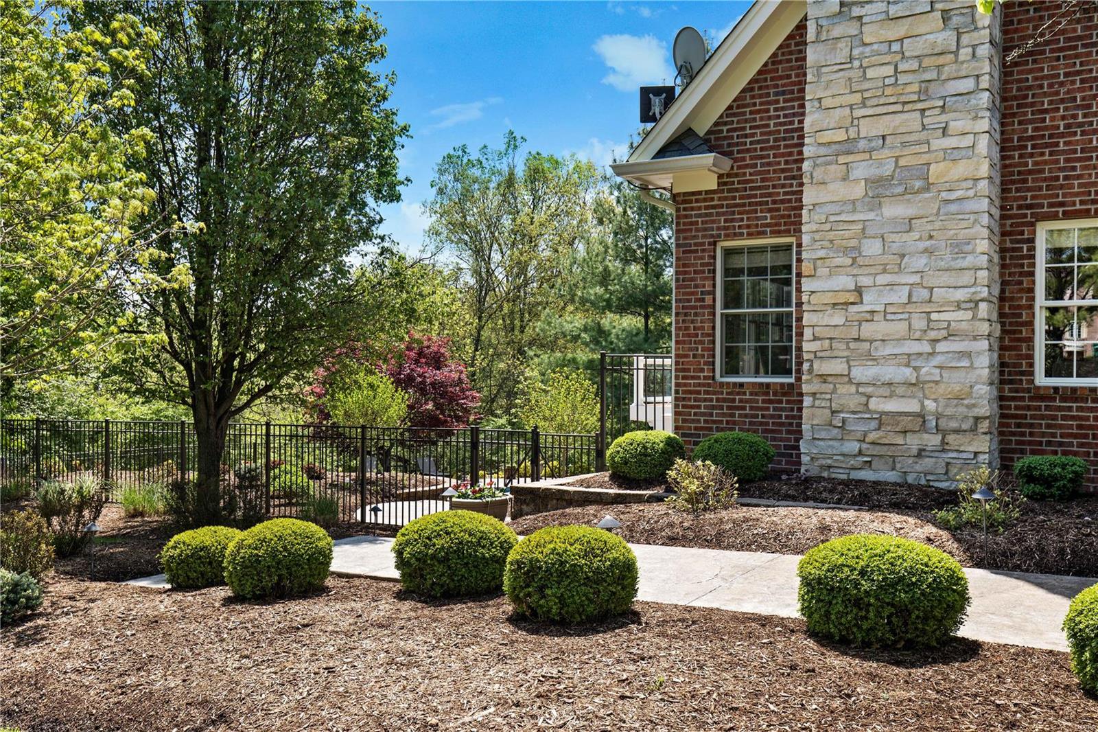 Woods Hill Drive - Residential