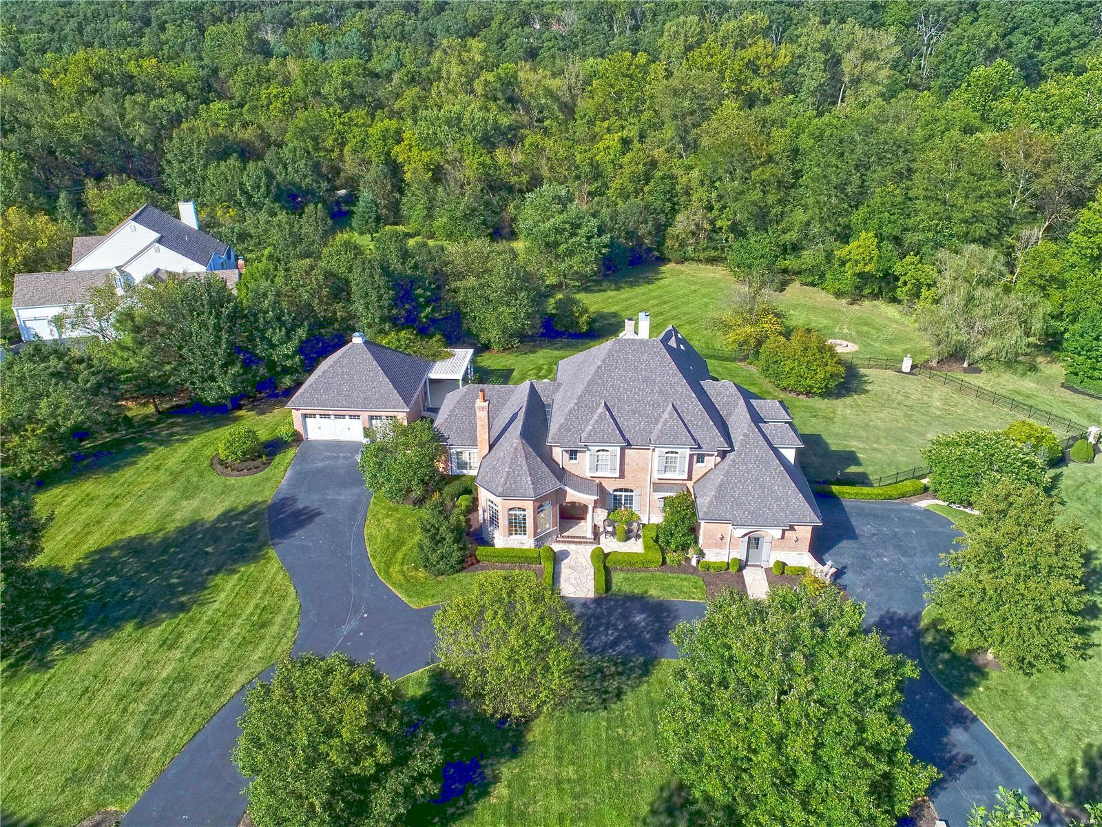 Three Sisters Farm 1 - Residential