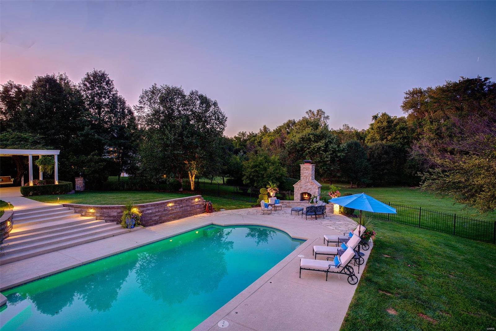 Three Sisters Farm 1 - Residential