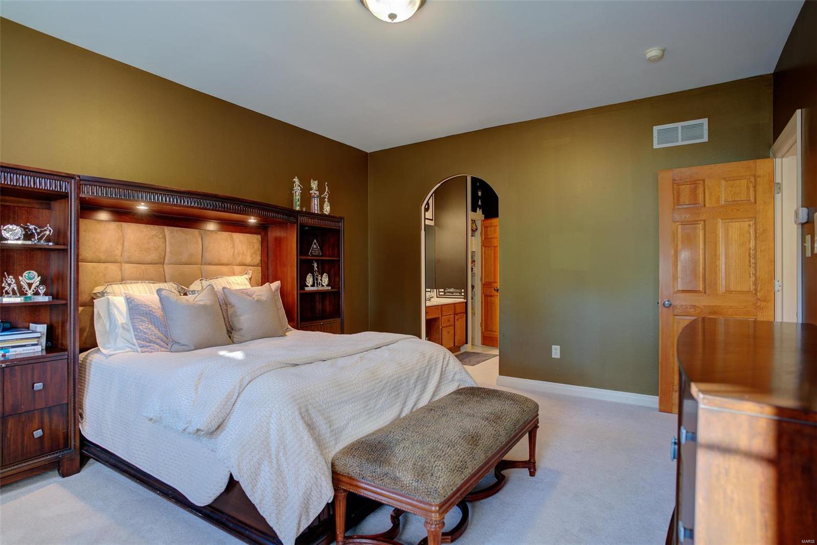 Three Sisters Farm 1 - Residential