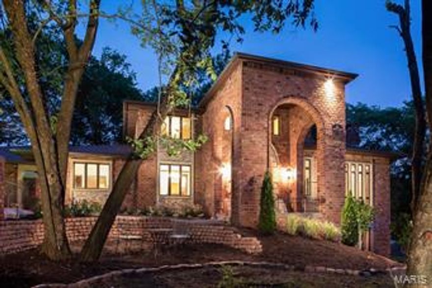 Beautiful Home with a superb floor plan created by an exceptional renovation. The first floor master suite opens to the lush woods of the private elevated tree-top setting. A gourmet lovers dream kitchen perfect for large scale entertaining opens to expansive breakfast room..Fabulous great room with fireplace and terrific vistas. This home offers the ultimate in comfort and amentities. Beautifully finished lower level with an abundance of space including private guest suite and billiard room with built in book shelves. Extensive use of hardwoods, granite and glass throughout. Historic fruit/vegetable store house on property, built of quarried stone by the Hoch's eldest daughter in the mid 1800s, overlooks in ground pool. It is tucked away carefully on its own slice of heaven. What a lifestyle! Turn your dreams into a reality! Additional Rooms: Mud Room