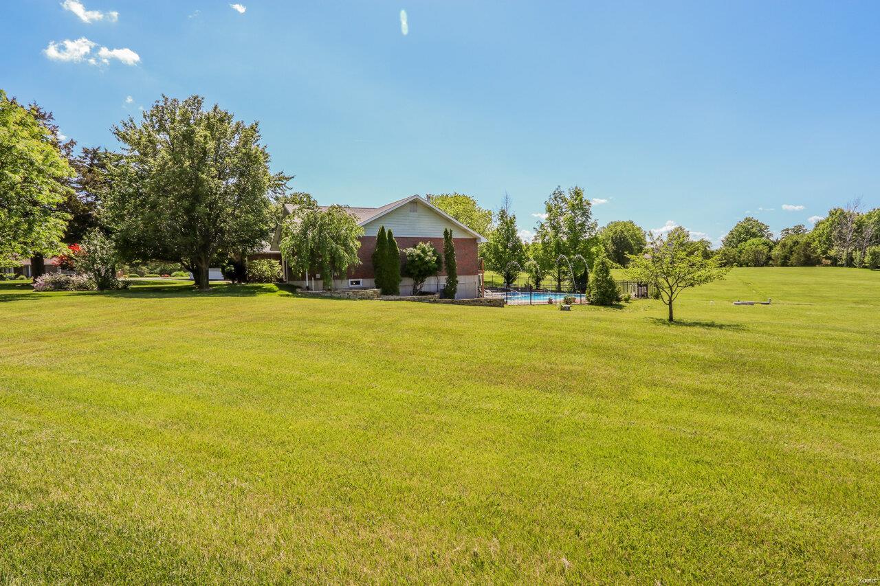 Country Pointe Estate - Residential