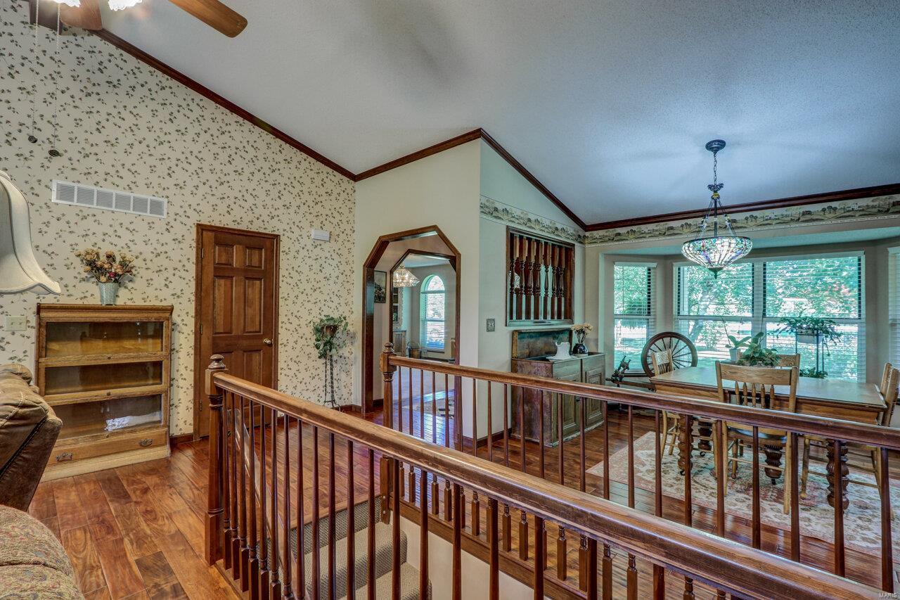 Country Pointe Estate - Residential