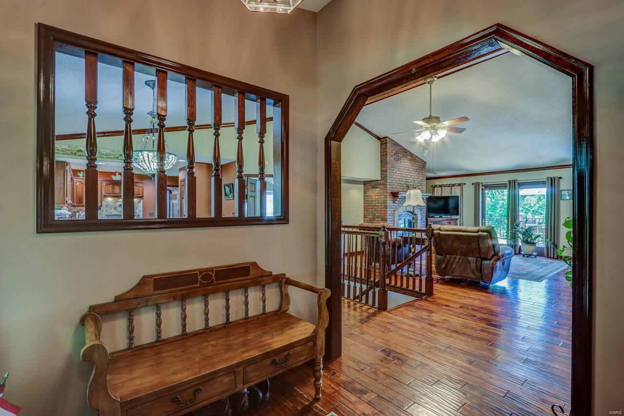 Country Pointe Estate - Residential