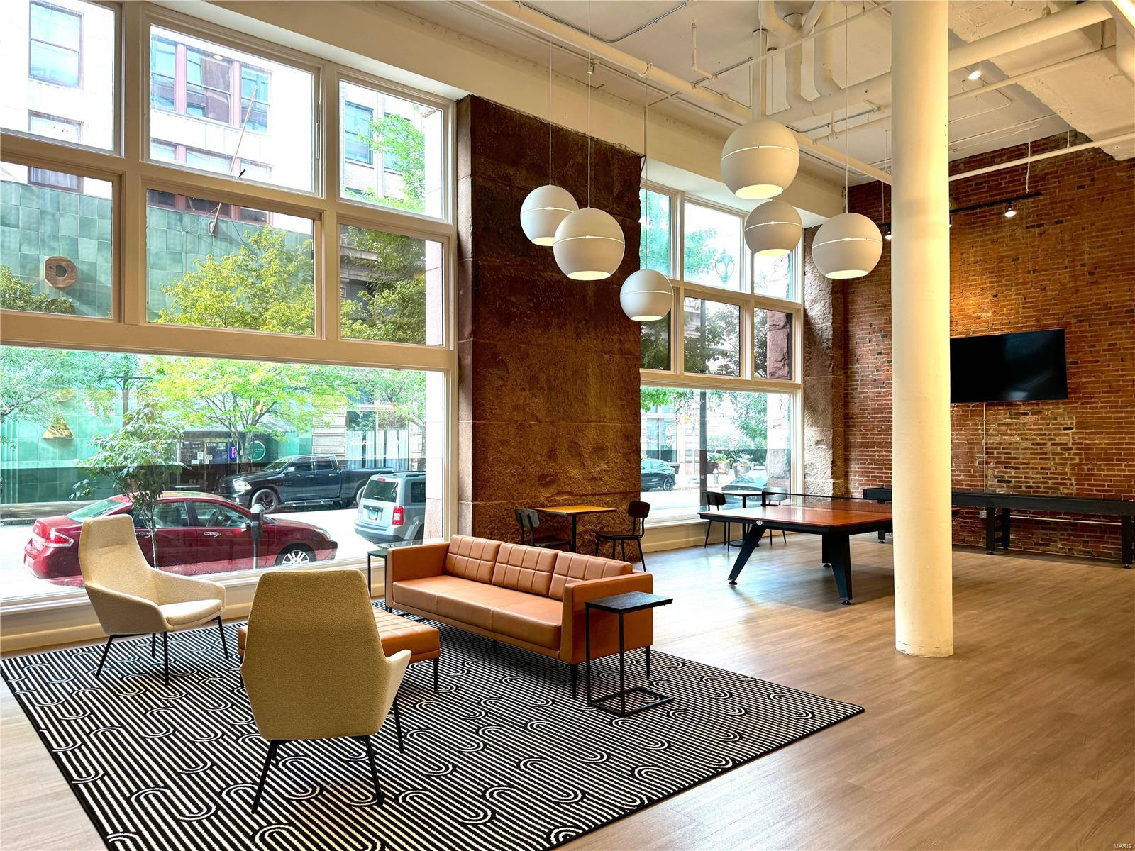 Six Cord - Residential Lease