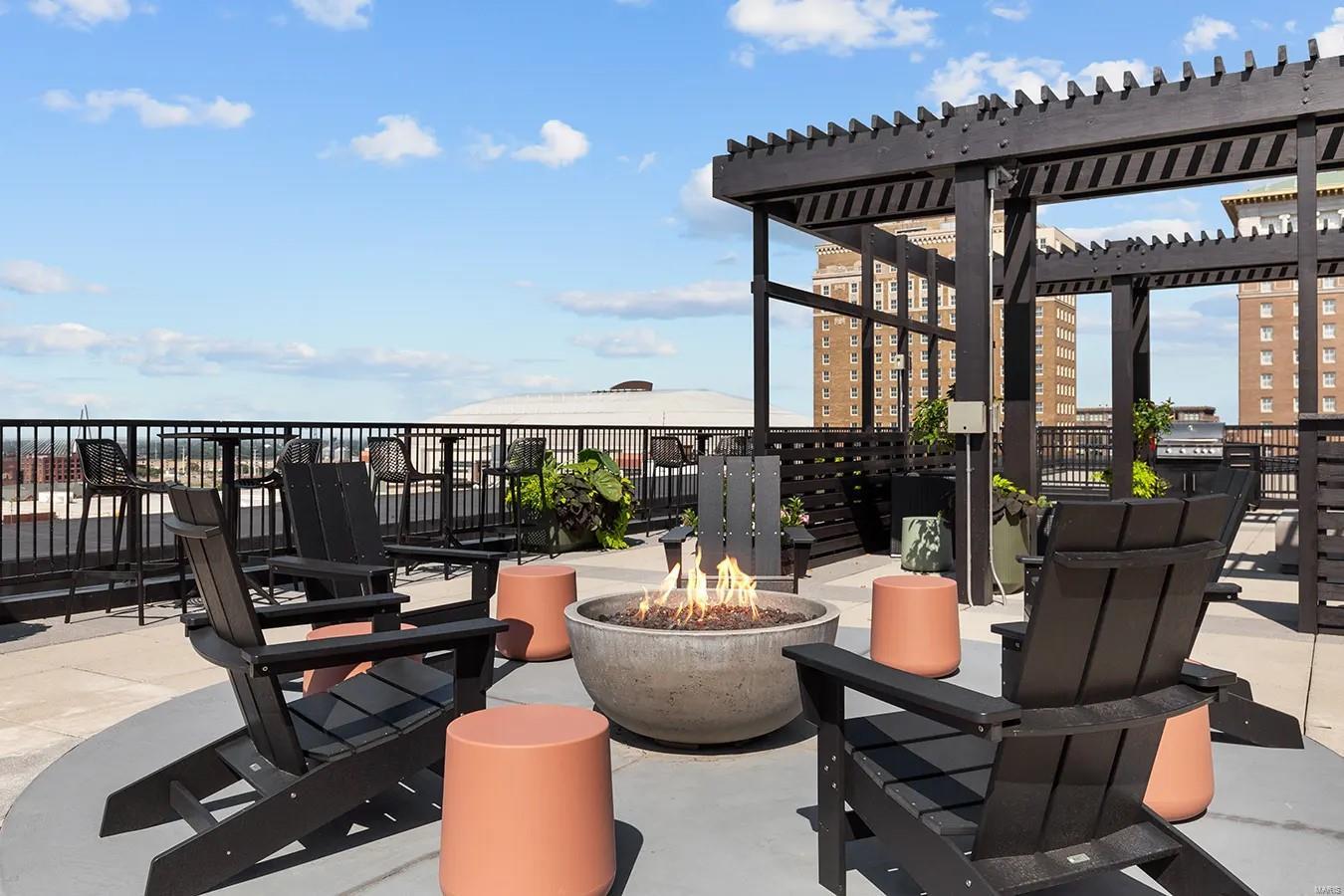 Six Cord - Residential Lease