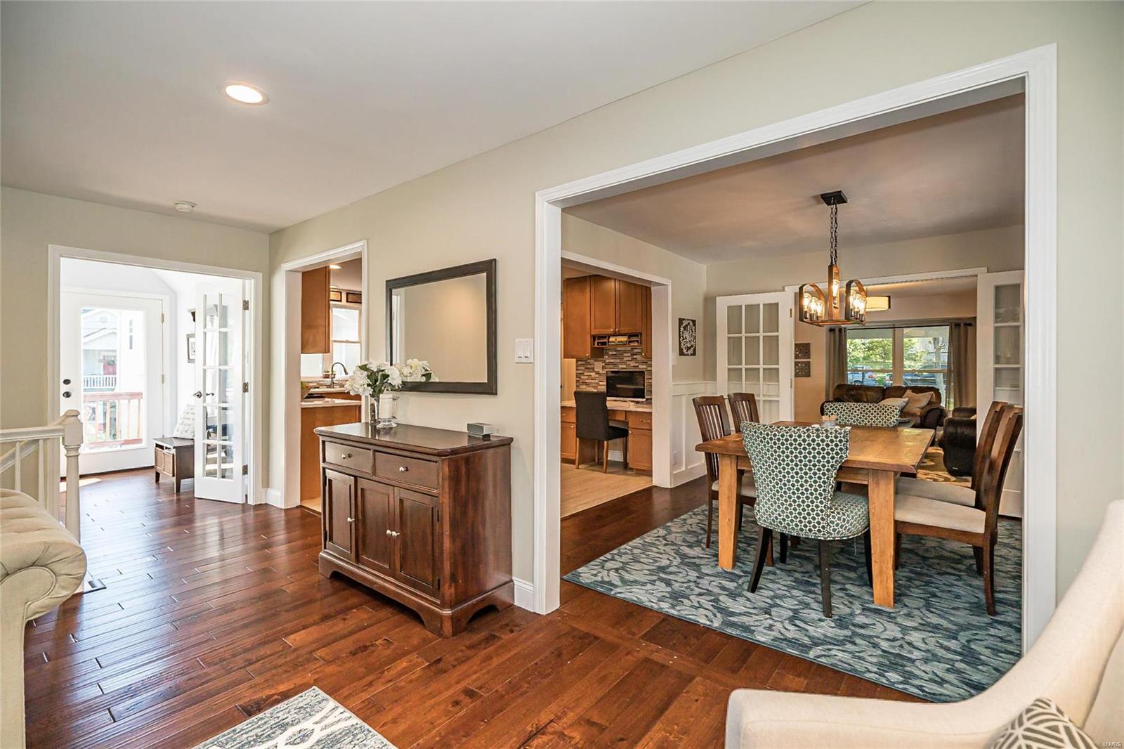 Tuxedo Park - Residential
