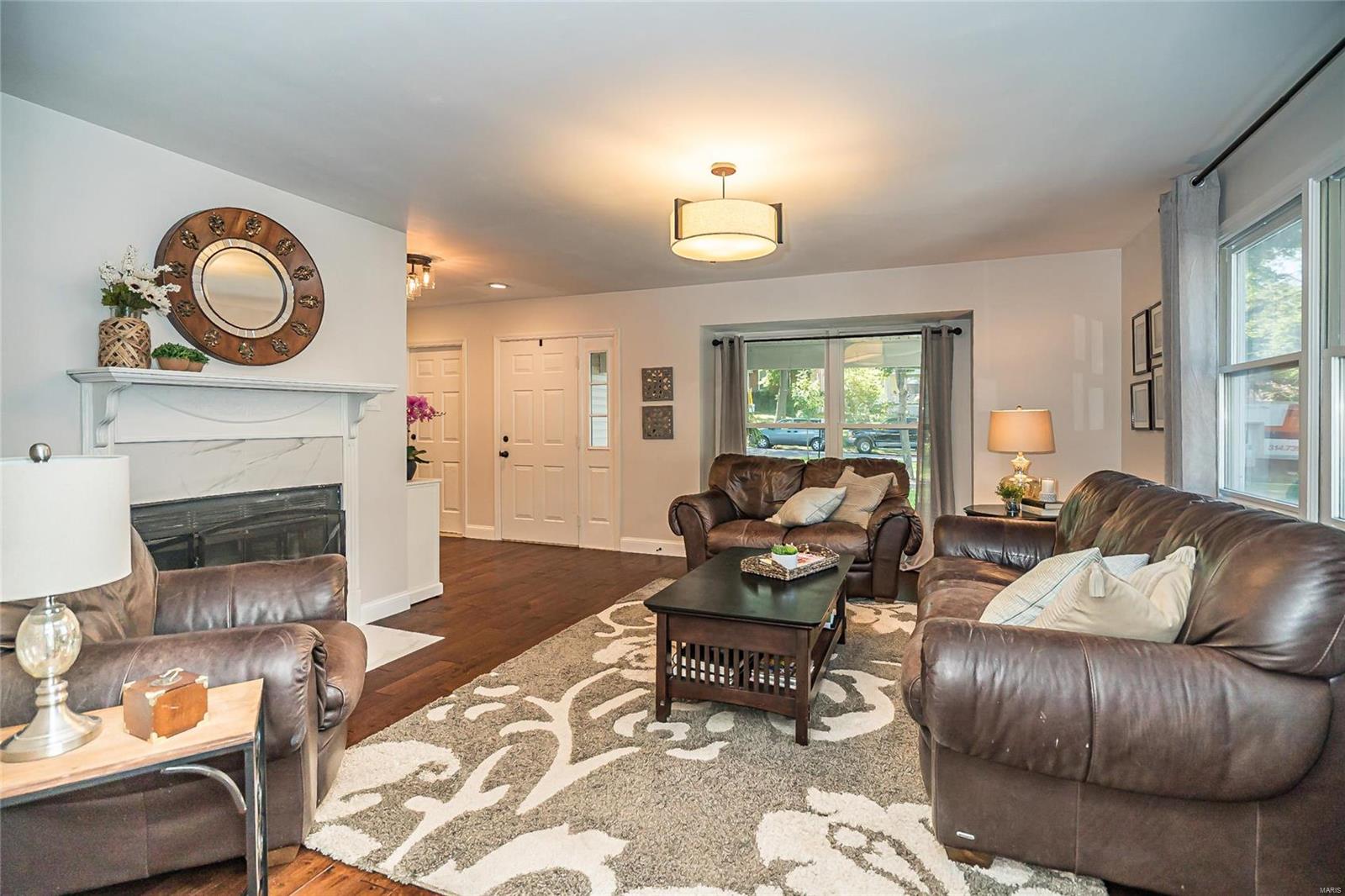Tuxedo Park - Residential