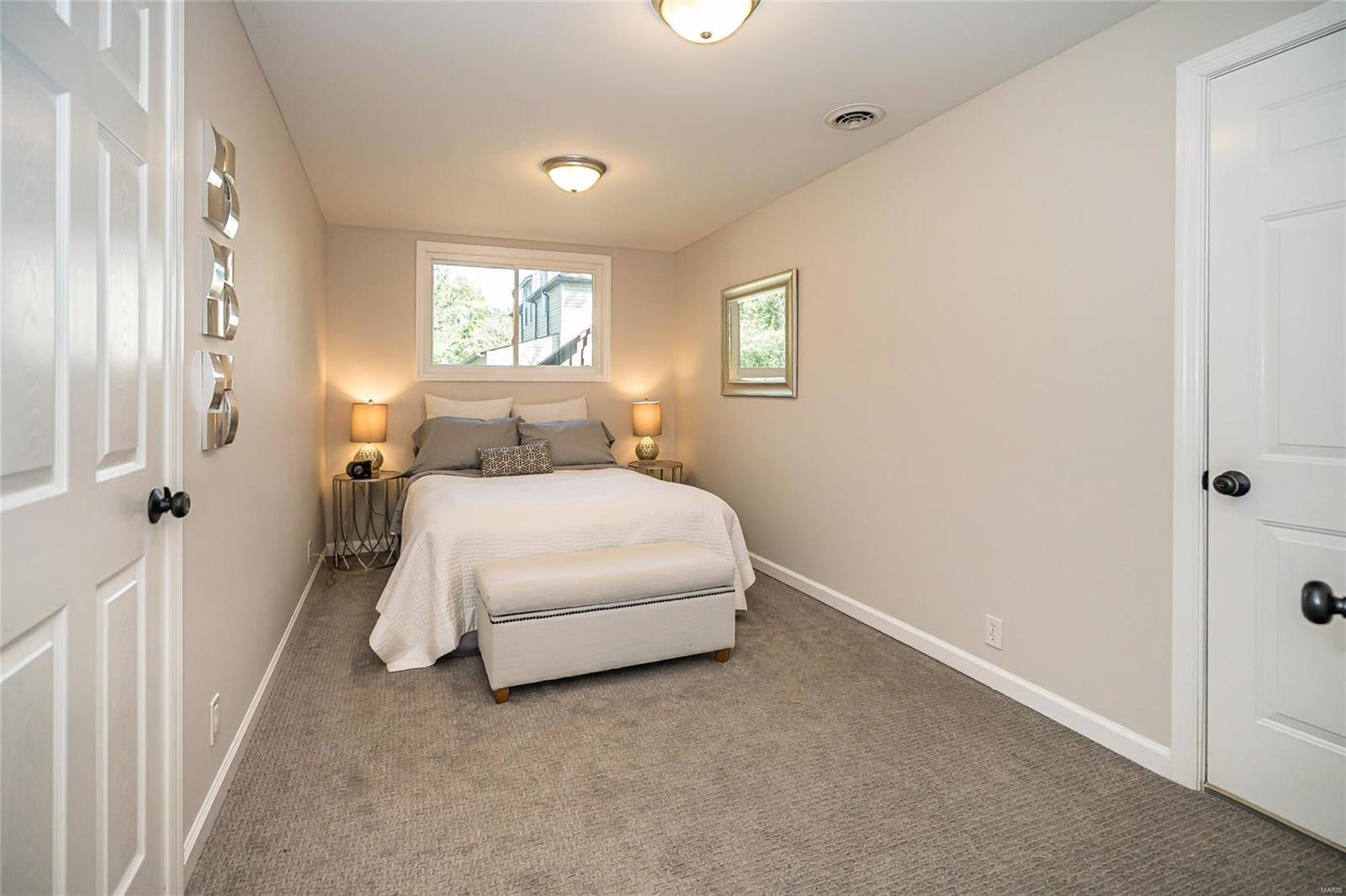 Tuxedo Park - Residential