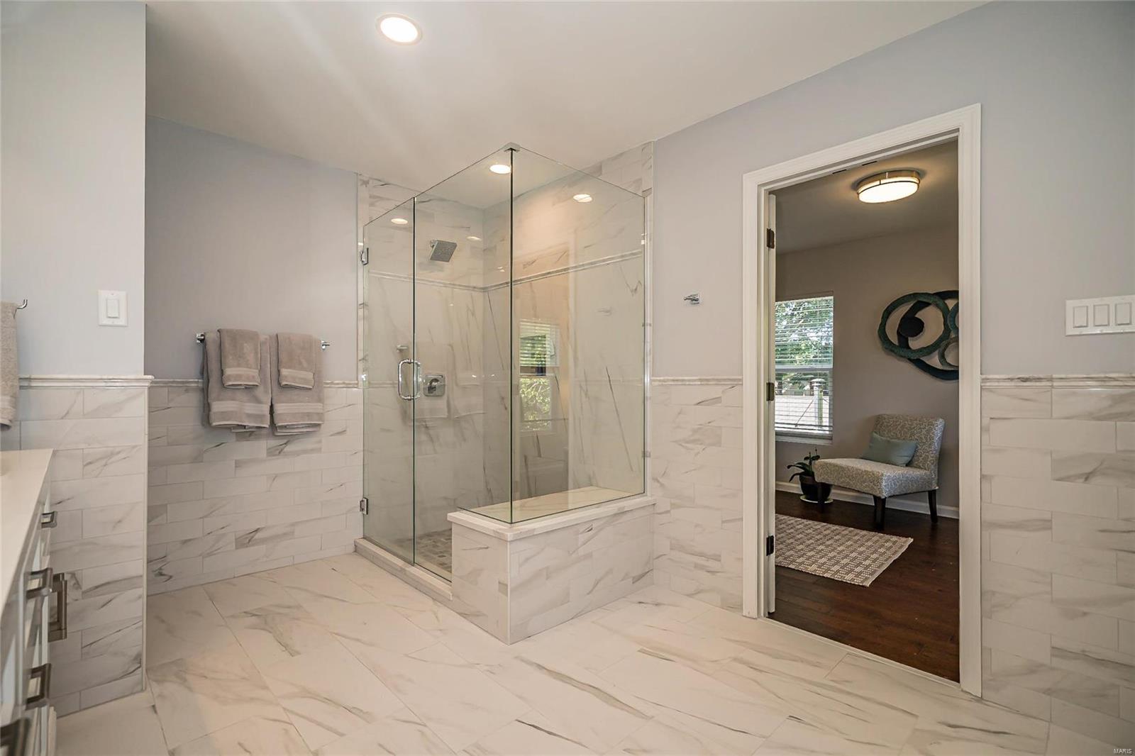 Tuxedo Park - Residential
