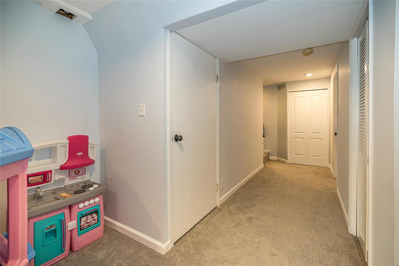 Tuxedo Park - Residential