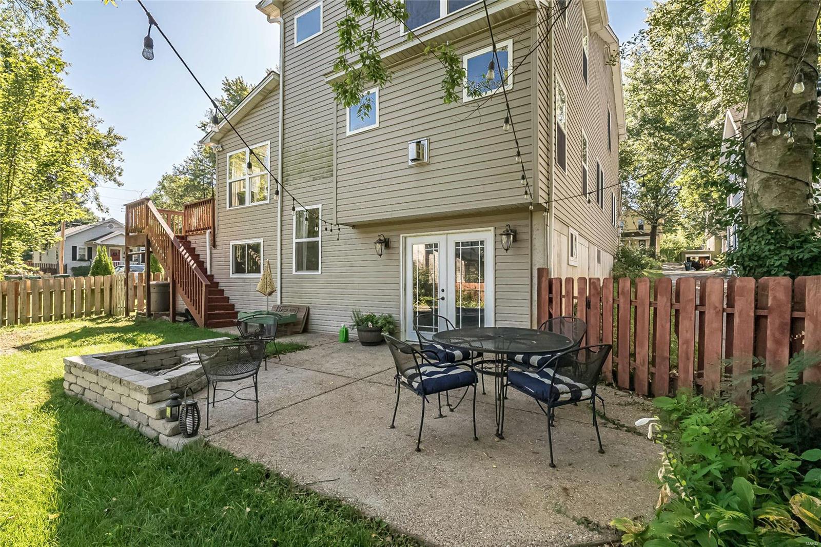Tuxedo Park - Residential