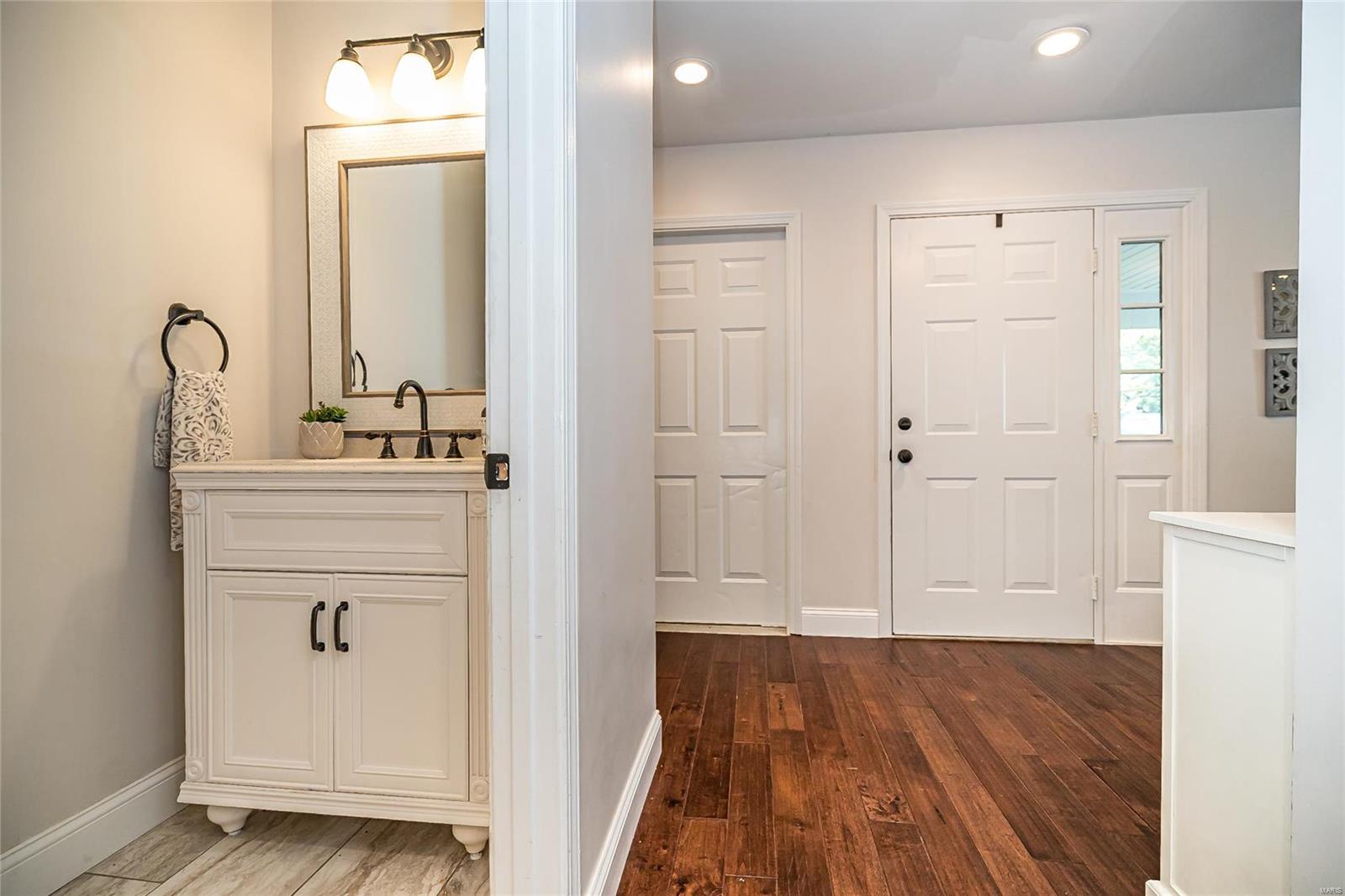 Tuxedo Park - Residential