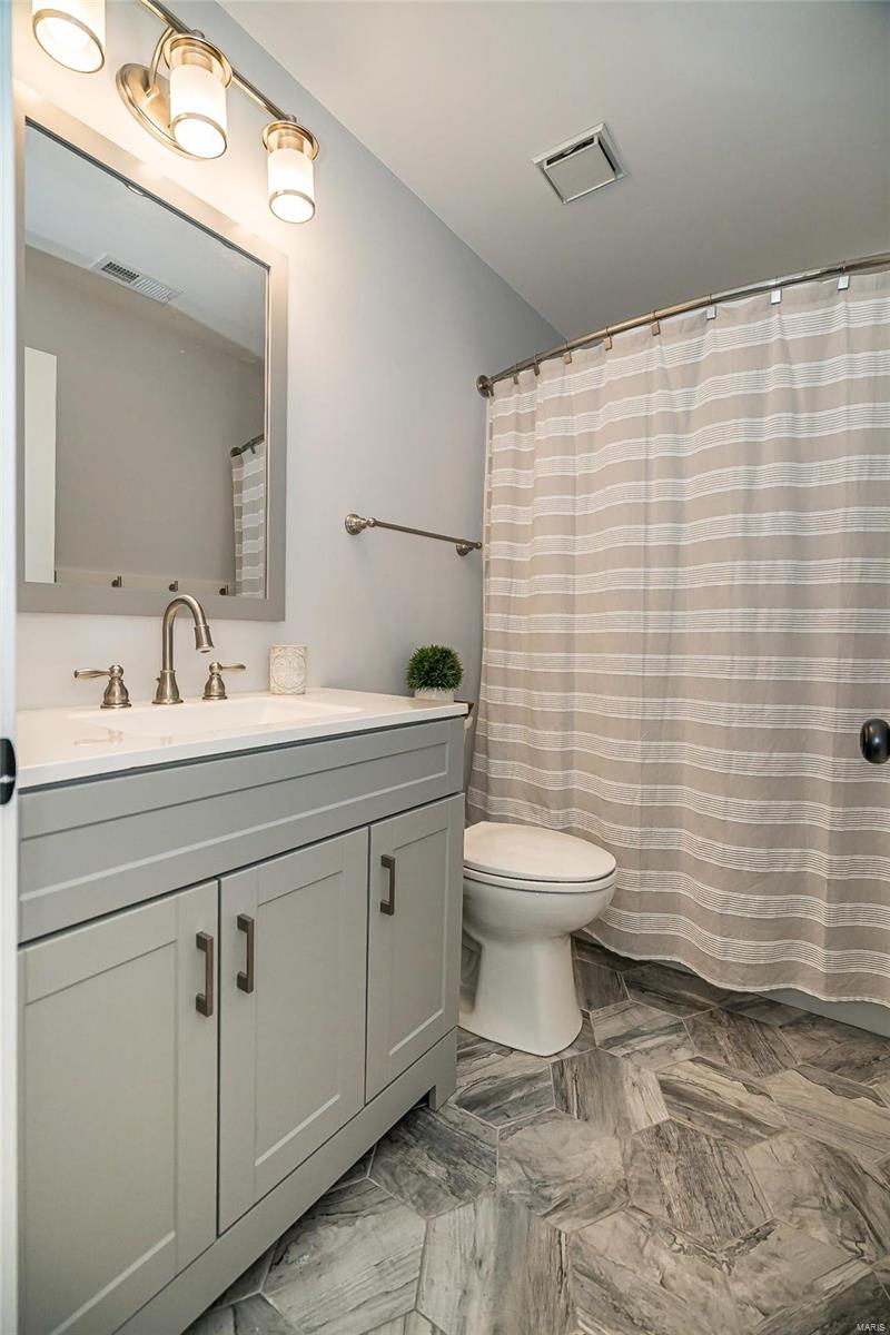 Tuxedo Park - Residential