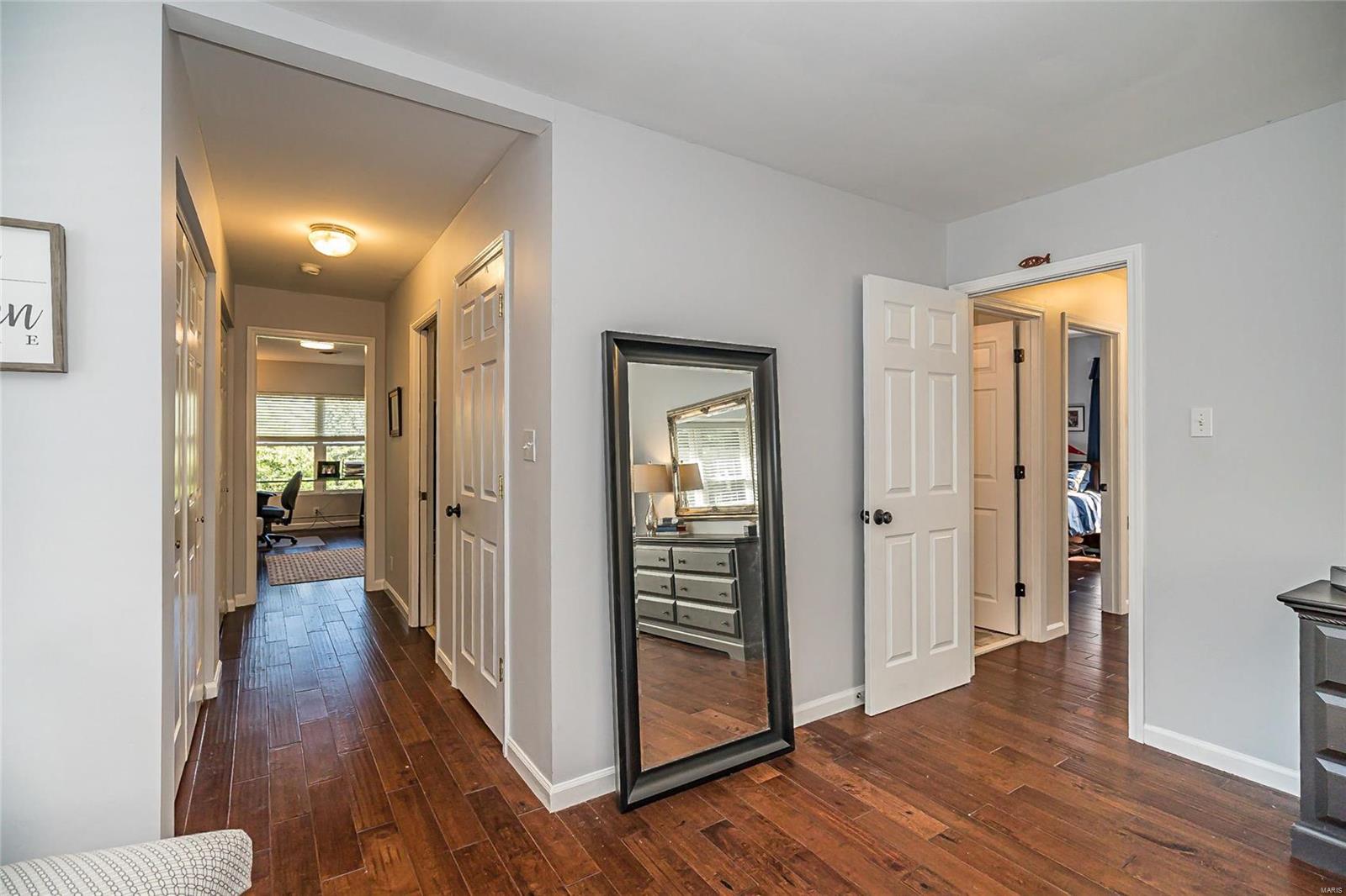 Tuxedo Park - Residential